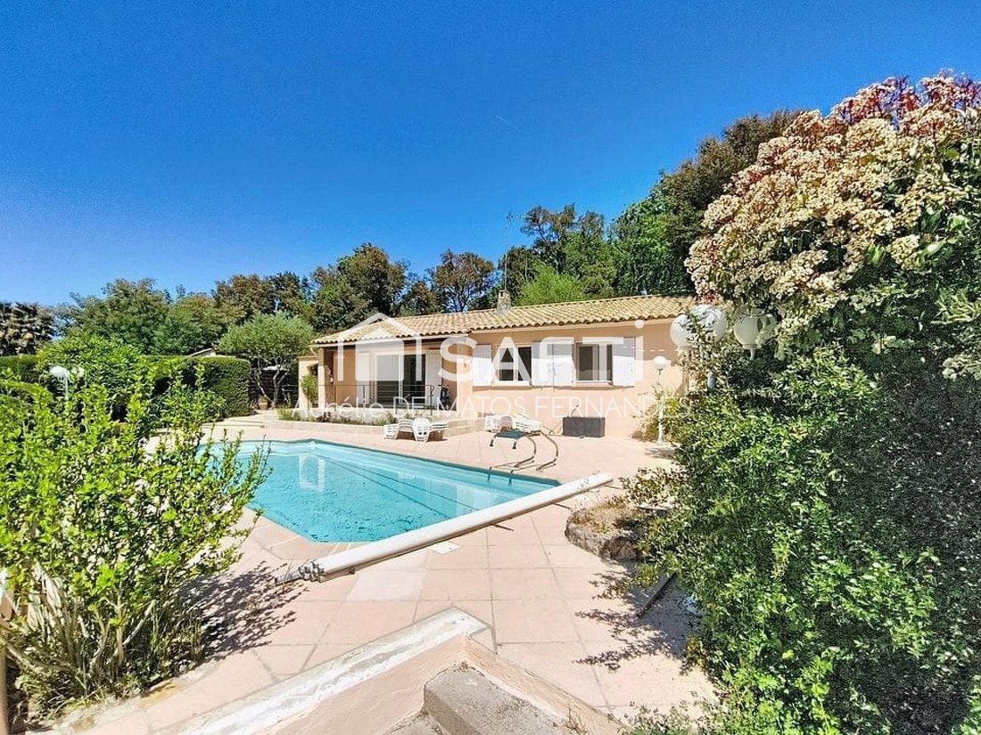 House in Bagnols-en-Forêt, Provence-Alpes-Côte d'Azur, France 2 - 19067904