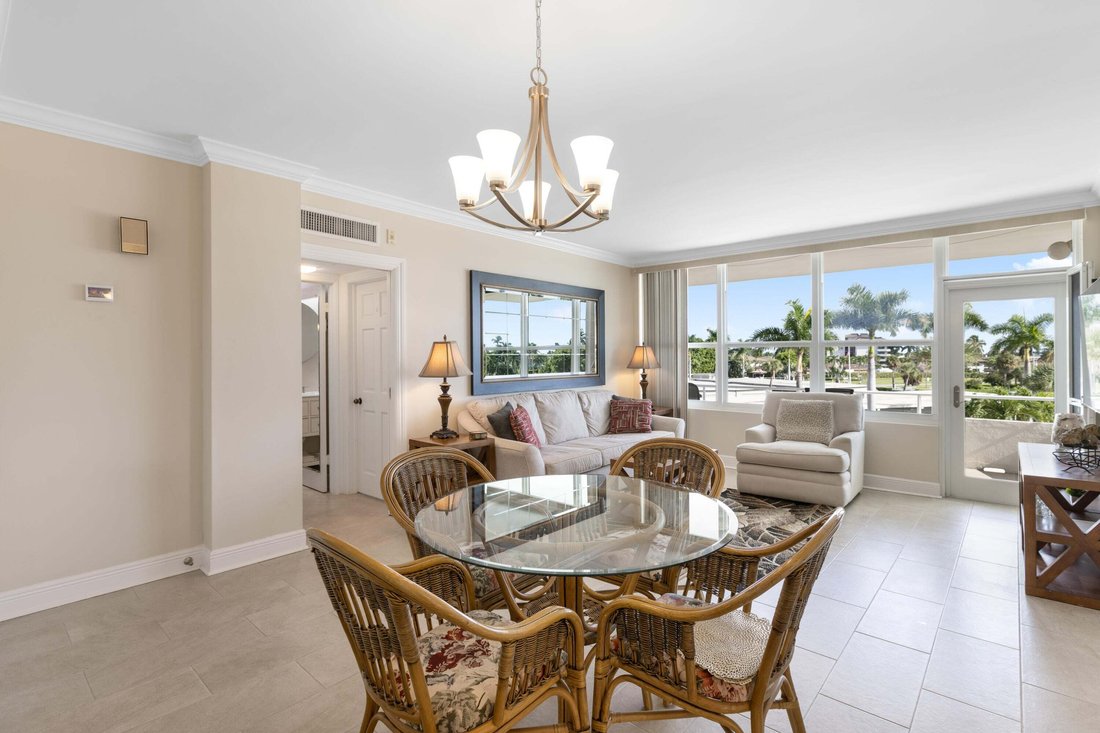 Condo in Marco Island, Florida, United States 3 - 19066997