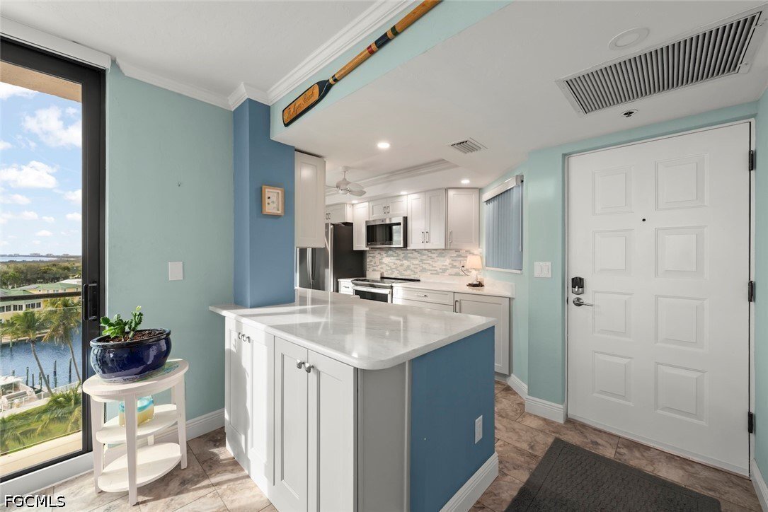 Condo in Fort Myers Beach, Florida, United States 5 - 19067367
