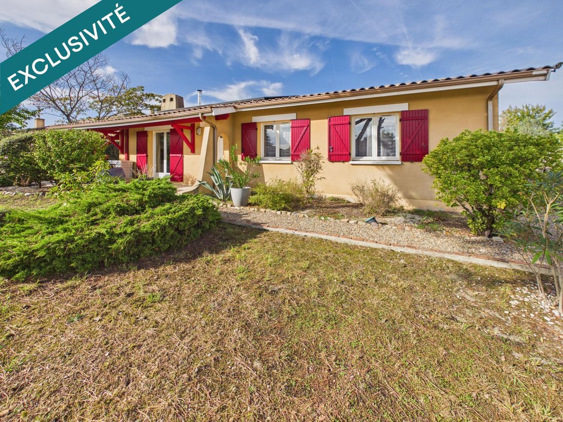 House in Saint-Medard-en-Jalles, Nouvelle-Aquitaine, France 2 - 19067877