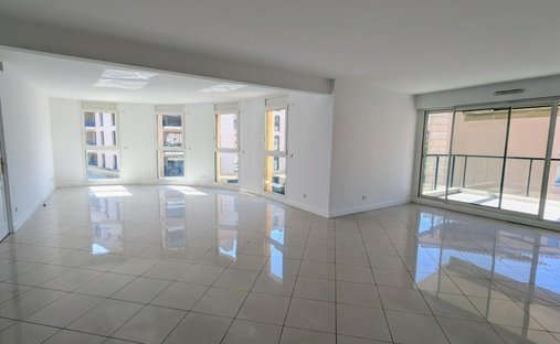 Apartamento en Granettes-Jauberte-Santa Ana, Aix-en-Provence, Francia 1