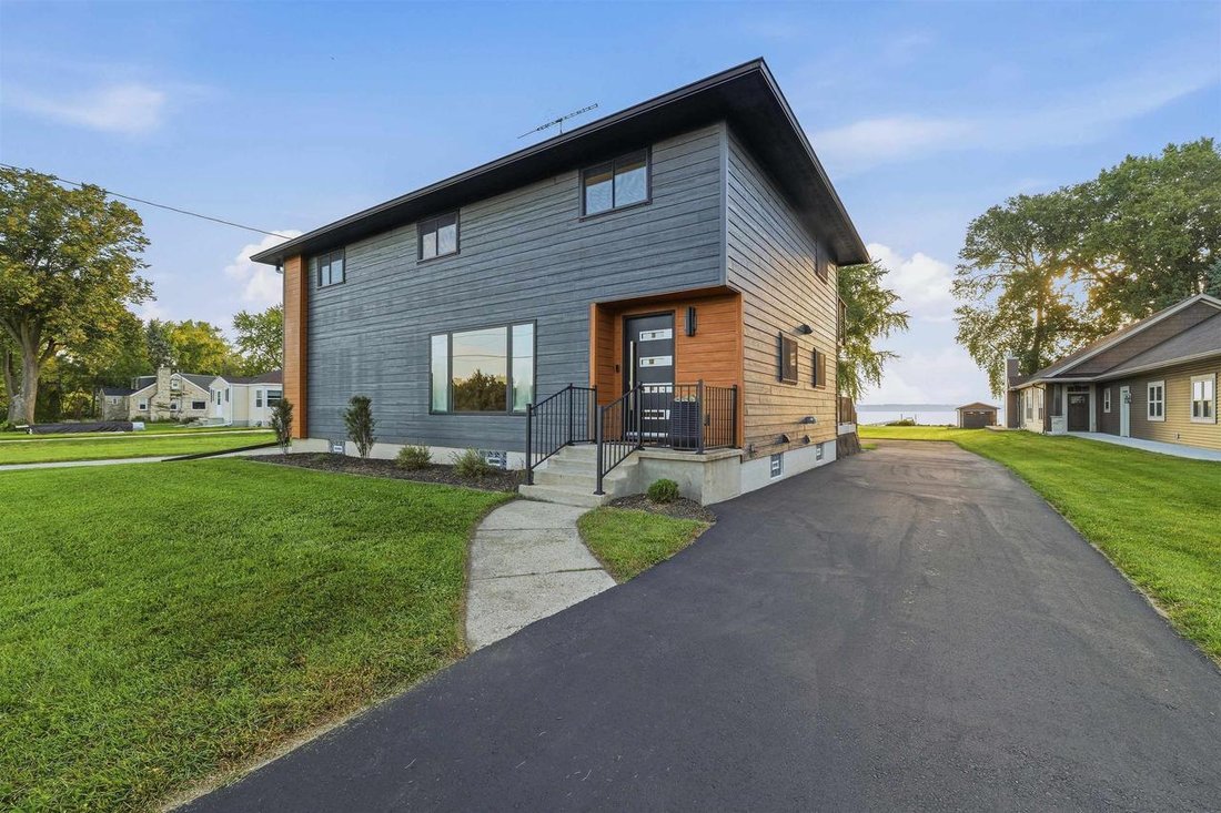 House in Fond du Lac, Wisconsin, United States 1 - 19012489