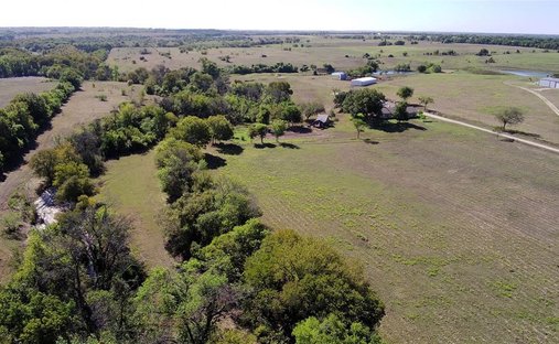 Azienda agricola a Lorena, Texas, Stati Uniti 1