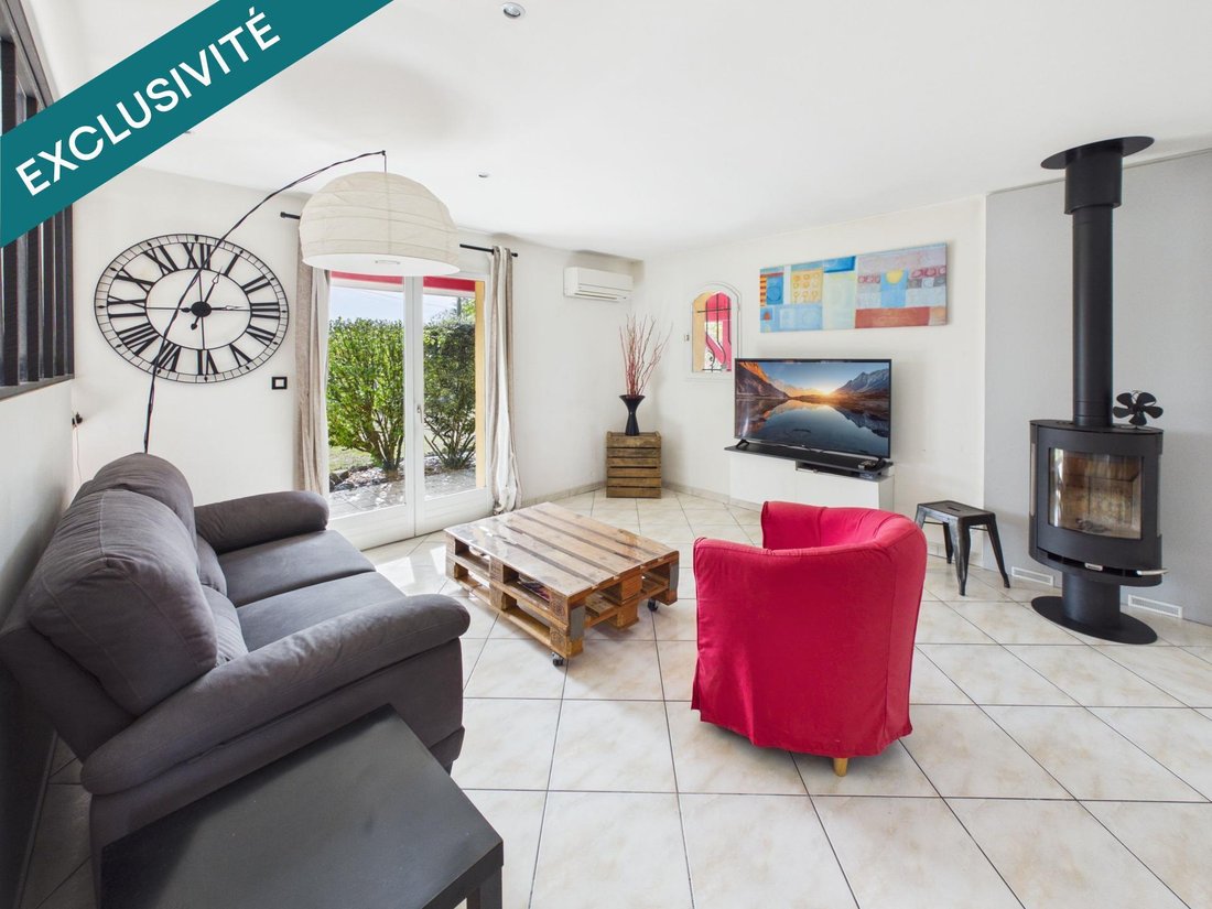 House in Saint-Medard-en-Jalles, Nouvelle-Aquitaine, France 5 - 19067877