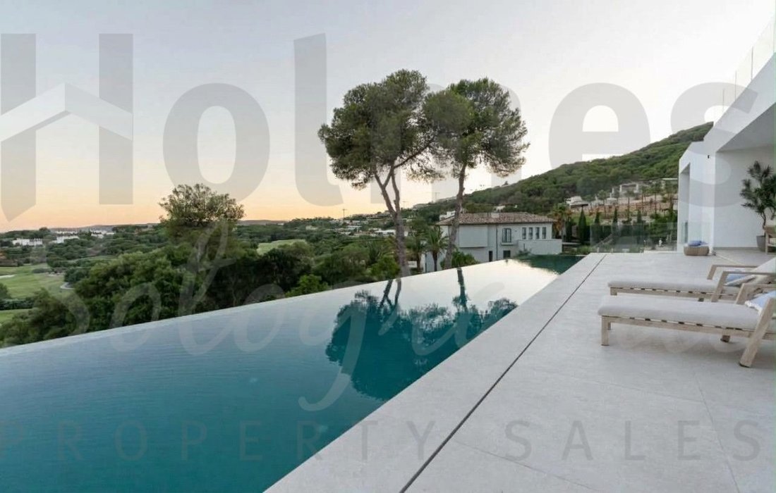Villa in Sotogrande, San Roque, Andalusia 4 - 18084826