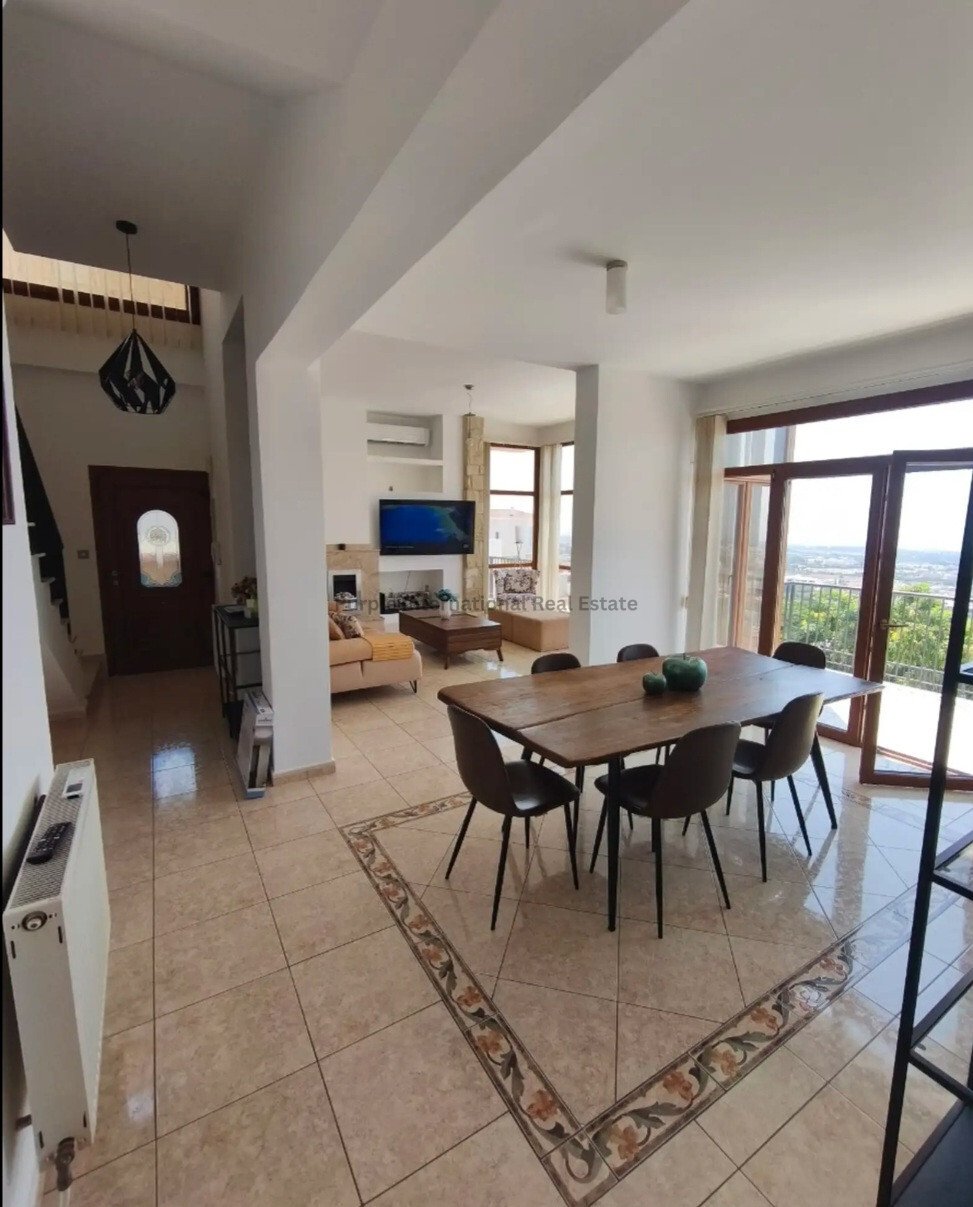 Villa en Yeroskipou, Distrito de Pafos, Chipre 2 - 19067259