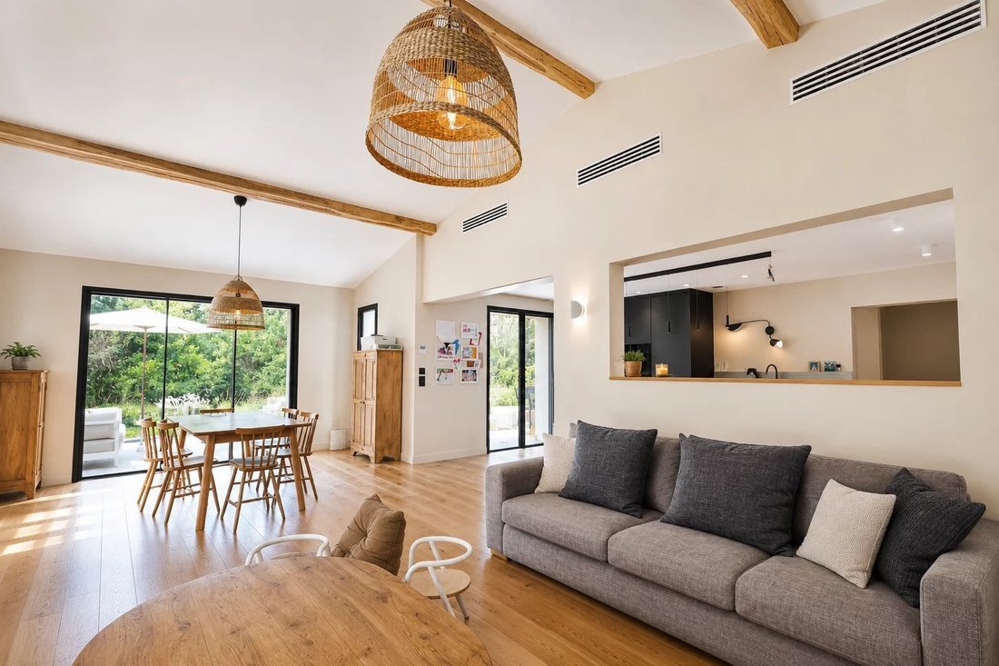 Villa in Valbonne, Provence-Alpes-Côte d'Azur, France 5 - 19066980
