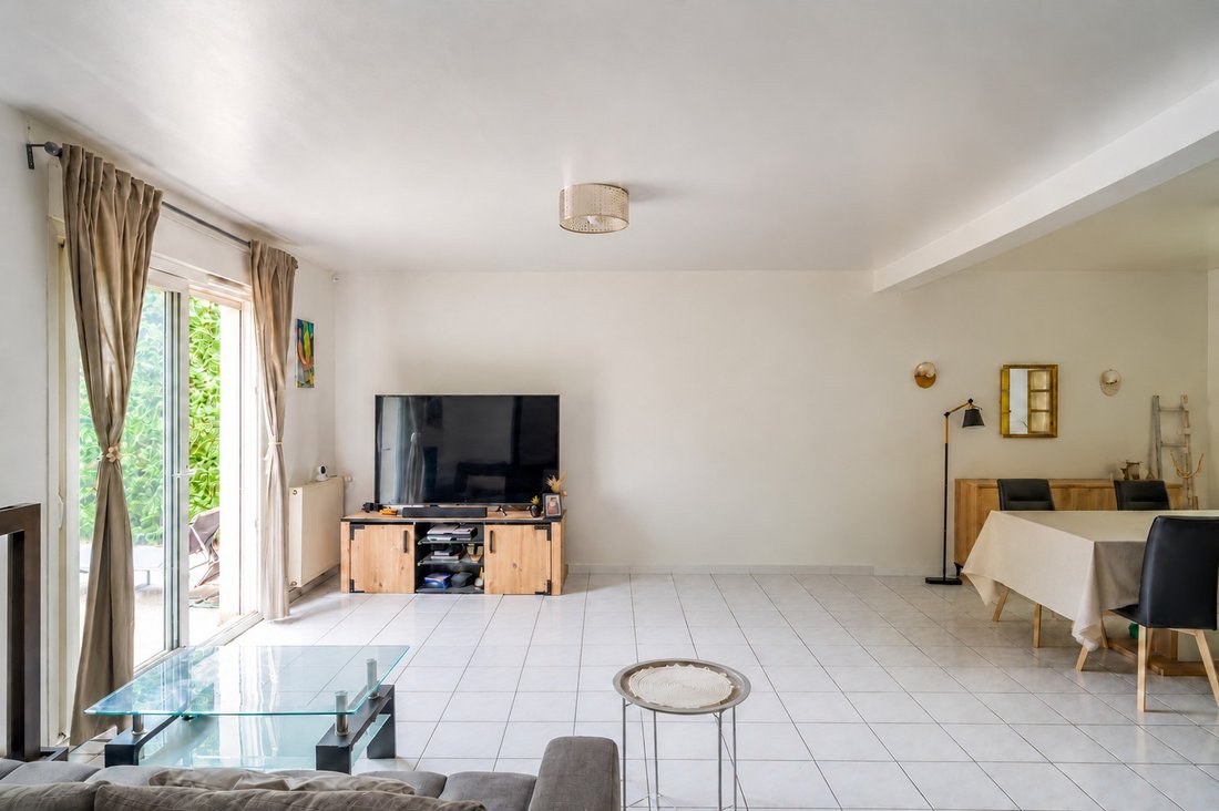 Casa en Chennevieres-sur-Marne, Isla de Francia, Francia 2 - 19066874