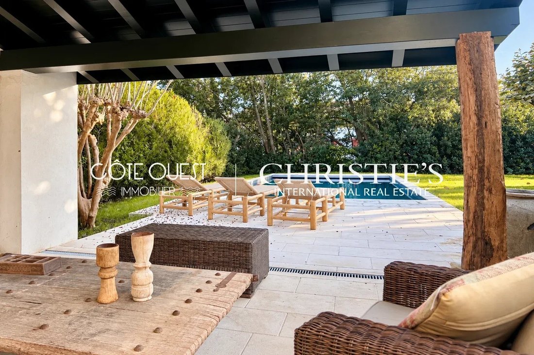 Villa in Bidart, Nouvelle-Aquitaine, France 3 - 11369523