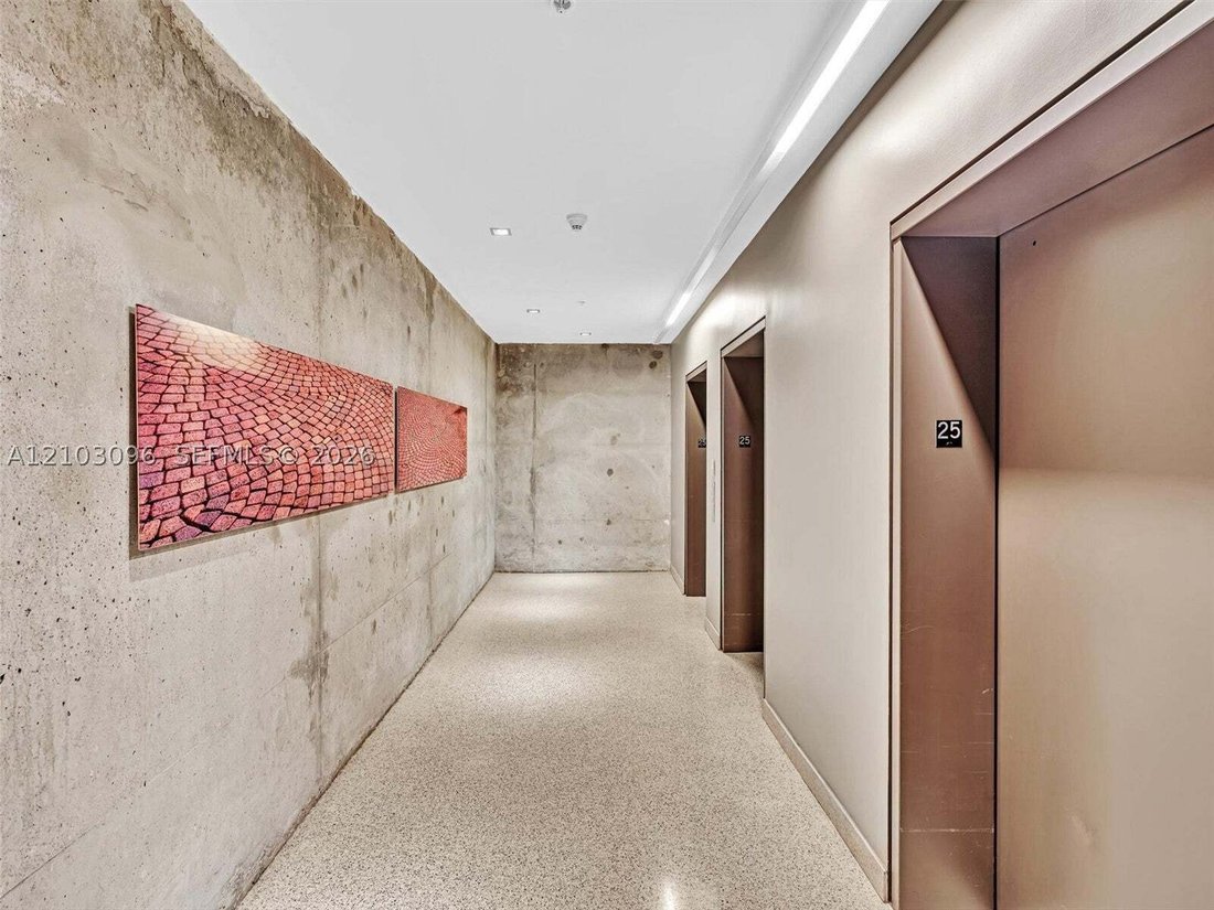 Condominio en Miami, Florida, Estados Unidos 5 - 19066402