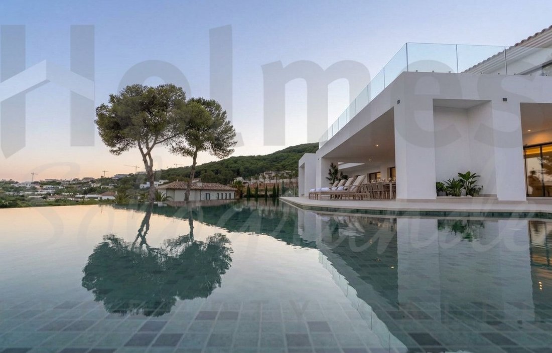Villa in Sotogrande, San Roque, Andalusia 3 - 18084826