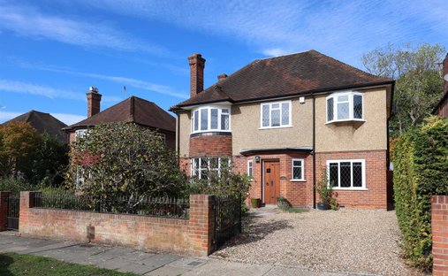 Maison à Willowbank, Hillingdon, Angleterre 1