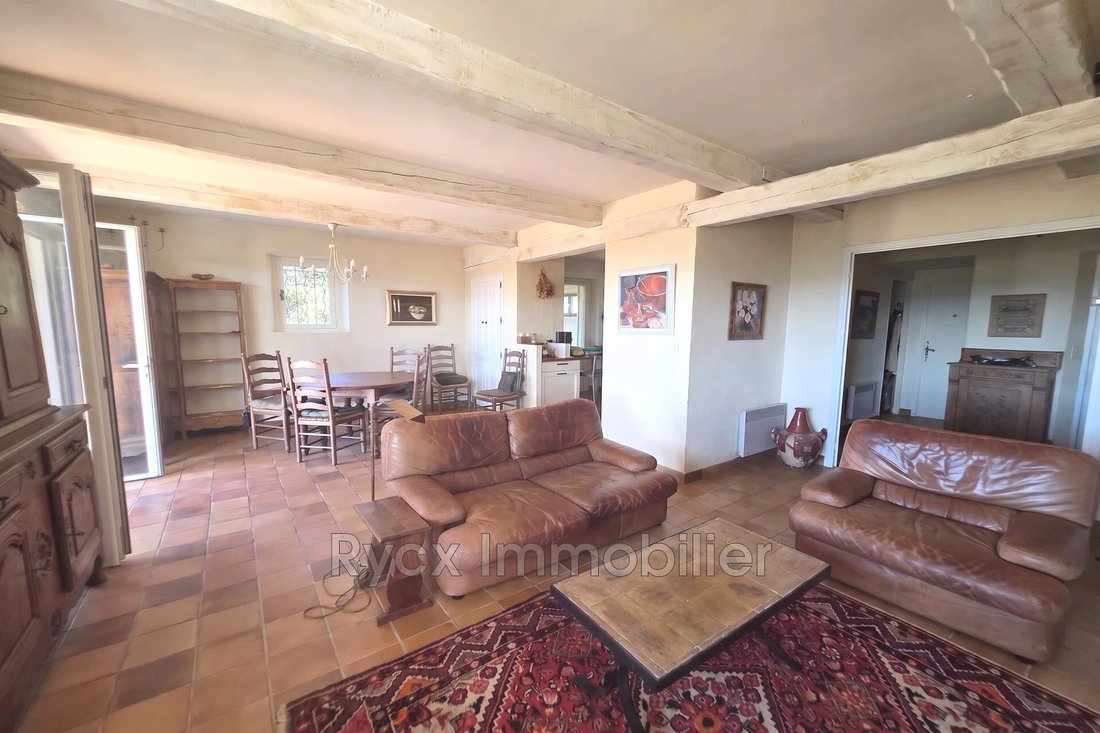 Villa en Saint-Saturnin-lès-Apt, Provenza-Alpes-Costa Azul, Francia 5 - 19066802
