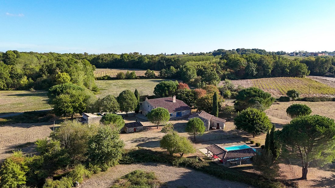 Maison à Saint-Pierre-de-Bat, Nouvelle-Aquitaine, France 1 - 19066883