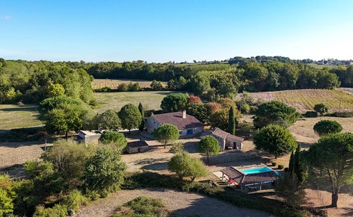 Maison à Saint-Pierre-de-Bat, Nouvelle-Aquitaine, France 1