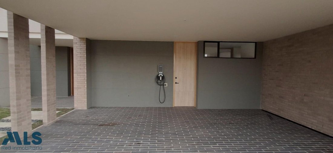 House in Rionegro, Rionegro, Colombia 3 - 19066729