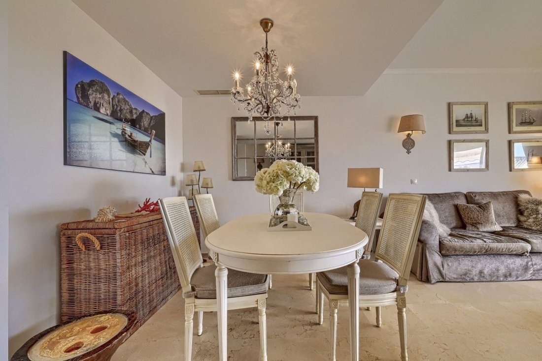 Wohnung in Puerto Banús, Marbella, Spanien 3 - 19066541