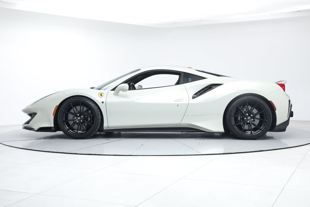 Coupe in Fort Lauderdale, FL, United States 4 - 19067186