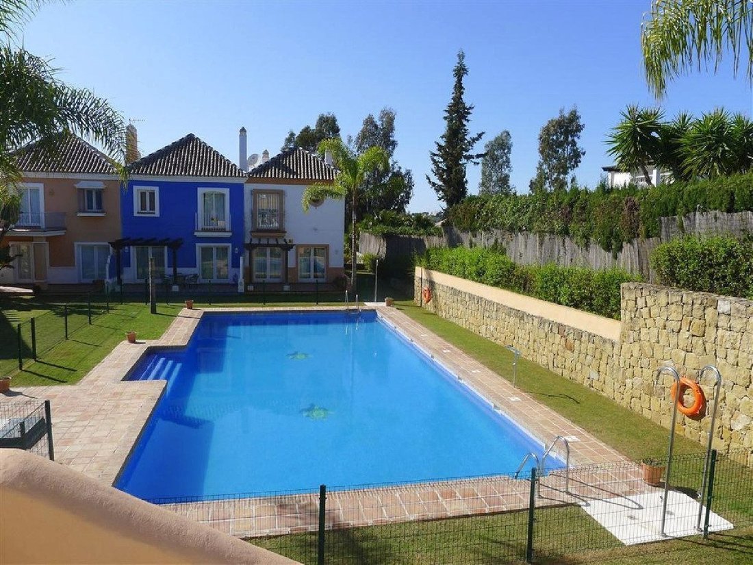 Townhouse in Nueva Andalucia, Marbella, Spain 2 - 19066478