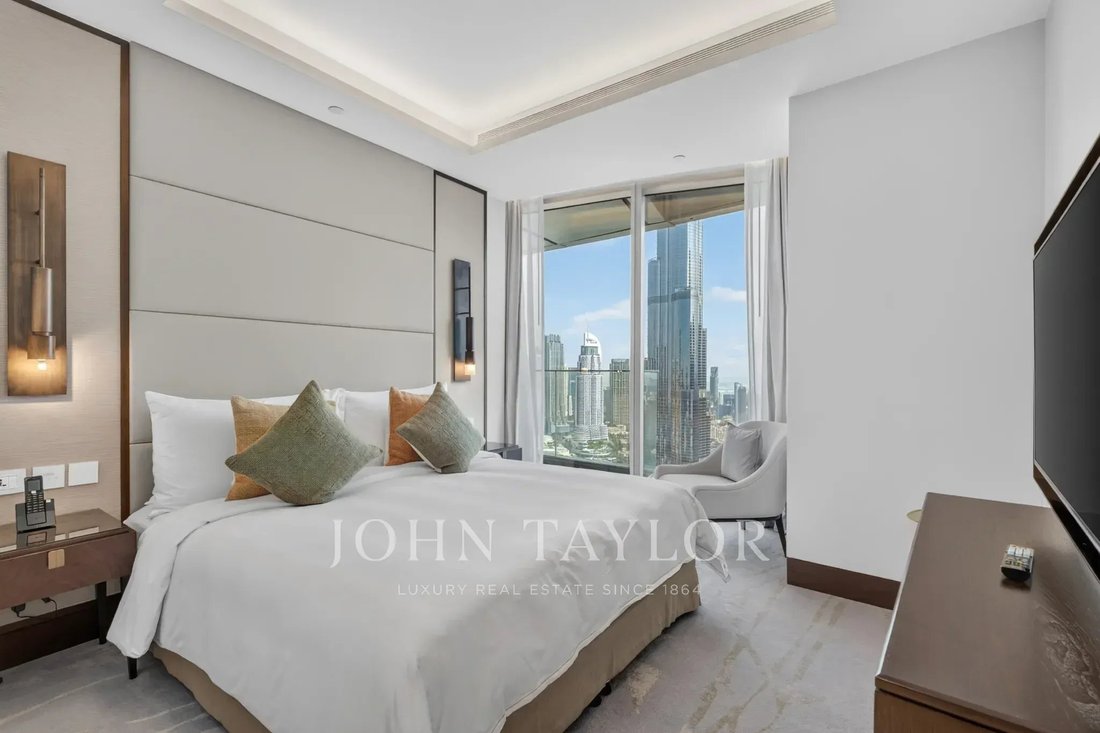 Apartment in Downtown Dubai, Dubai, United Arab Emirates 2 - 19067043