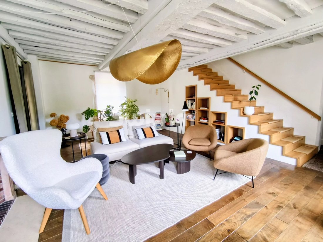 Estate in Centre Ville, Beaune, France 3 - 19066962