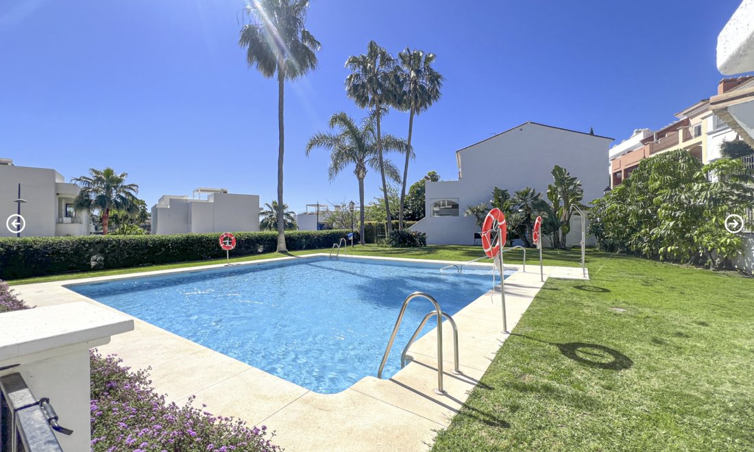 Haus in Estepona, Andalusien, Spanien 1 - 19067249