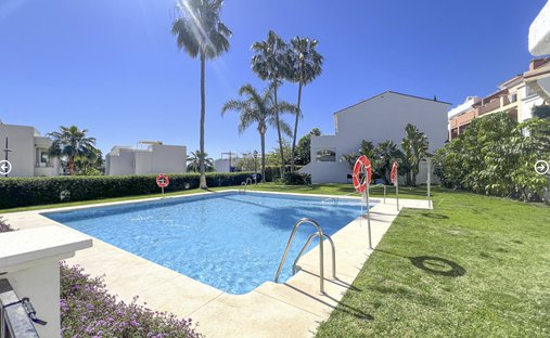 Casa en Estepona, Andalucía, España 1