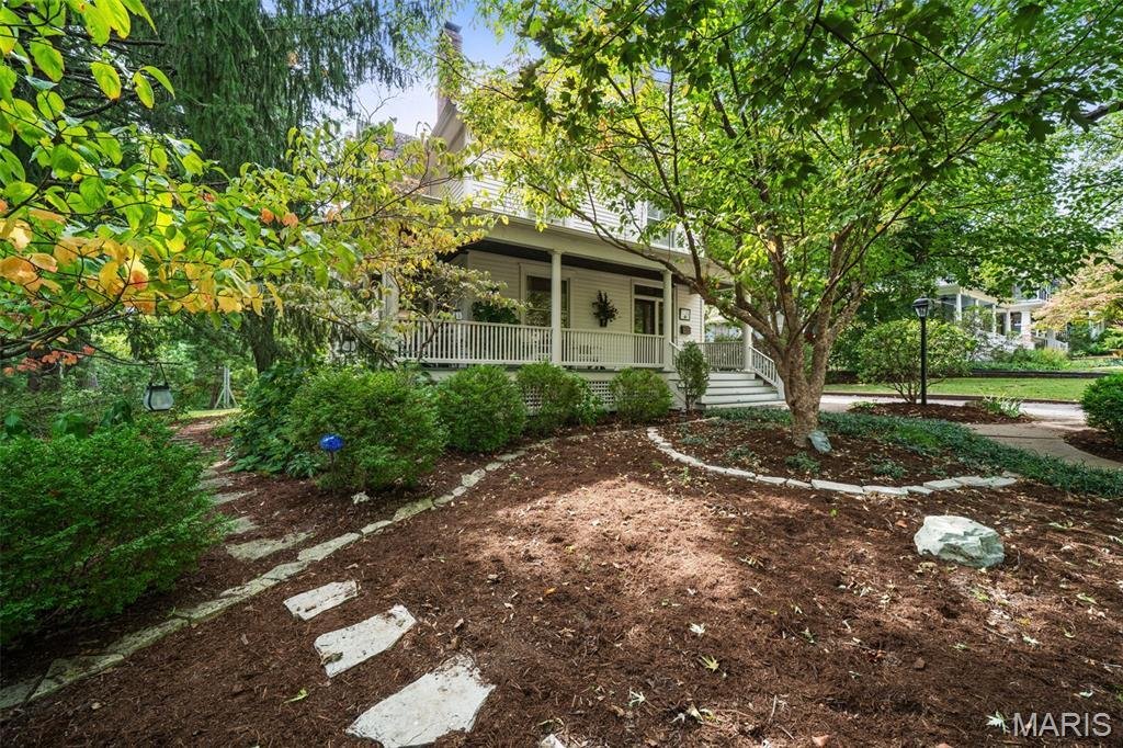 House in Webster Groves, Missouri, United States 2 - 19066349