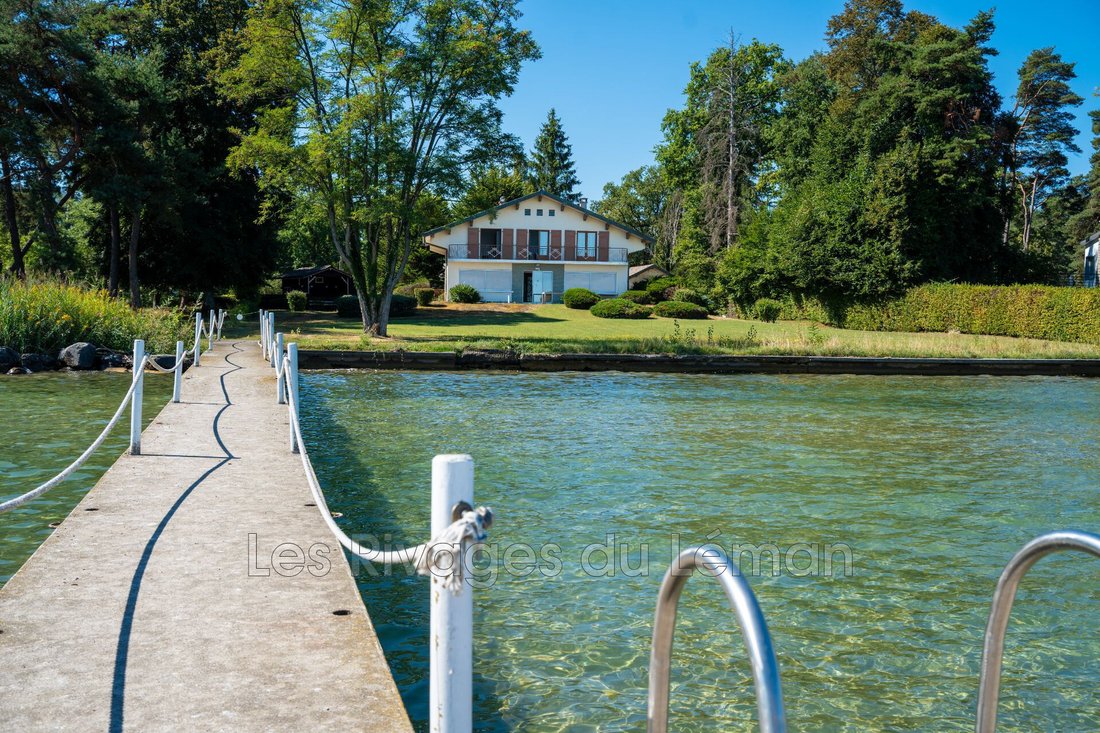 Villa in Sciez, Auvergne-Rhone-Alpen, Frankreich 2 - 19066804