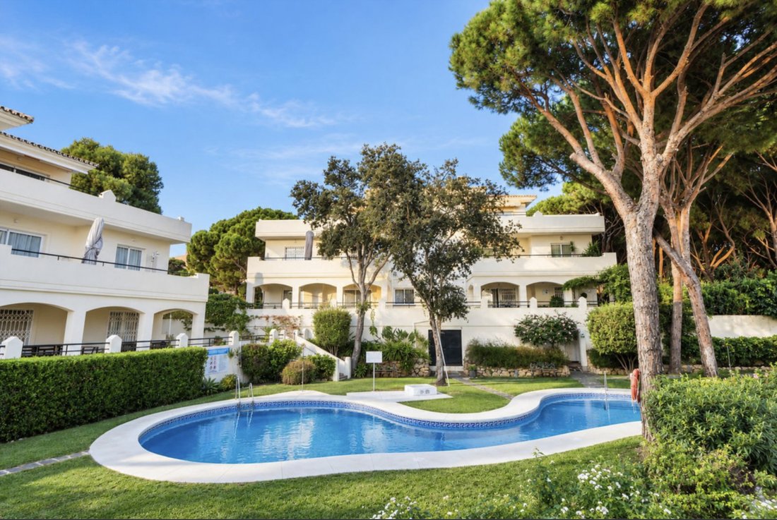 Apartment in Puerto De Cabopino, Elviria-Cabopino, Marbella 2 - 19067338