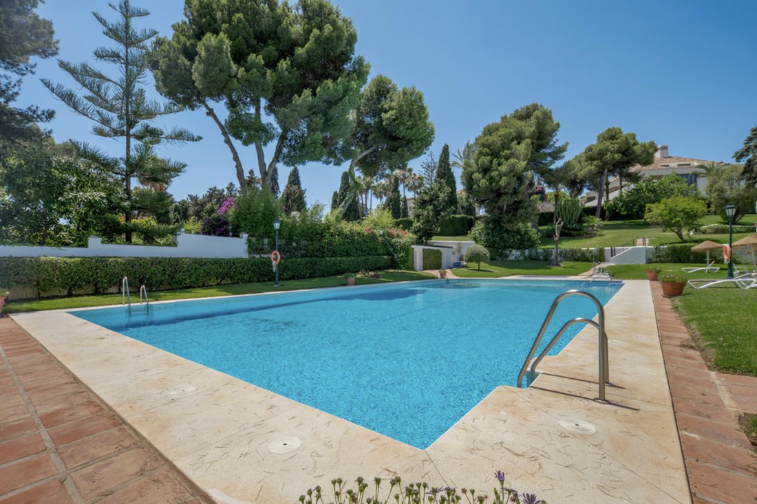 Penthouse in Elviria-Cabopino, Marbella, Spanien 3 - 19067446