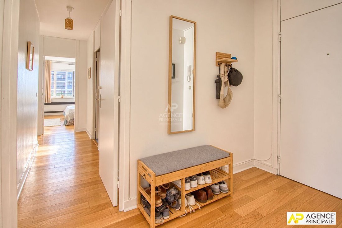 Apartment in Domaine National du Château, Versailles, France 2 - 19067007