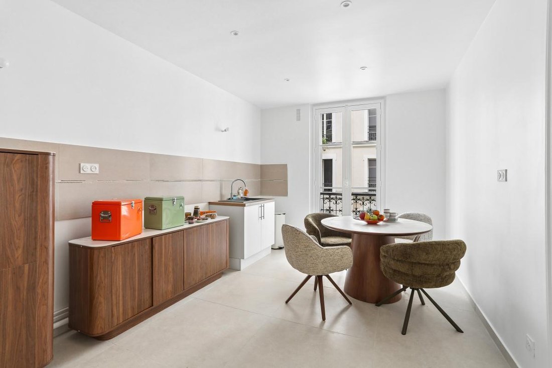Apartment in Chaillot, Paris 16e Arrondissement, Paris 3 - 19066956