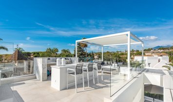Villa en Milla de Oro, Andalucía, España 1