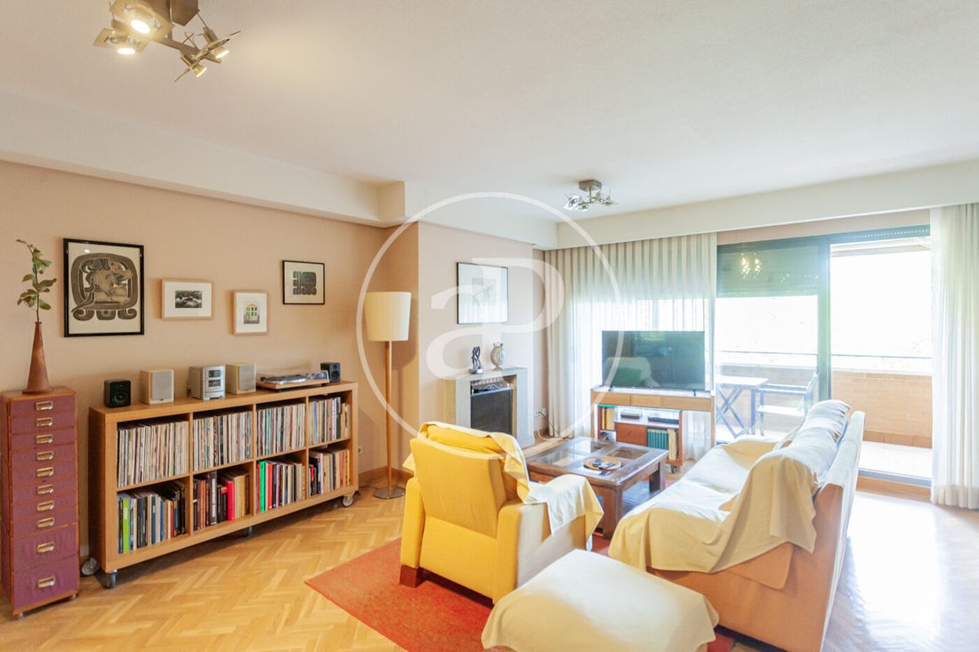 Apartamento en Somosaguas, Pozuelo de Alarcón, Comunidad de Madrid 5 - 19066773