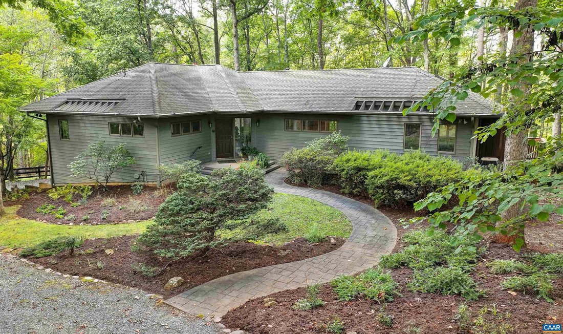 House in Charlottesville, Virginia, United States 1 - 19065973