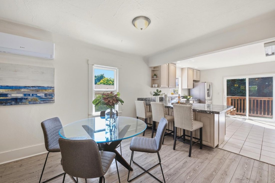 House in Redwood City, California, United States 5 - 19066382