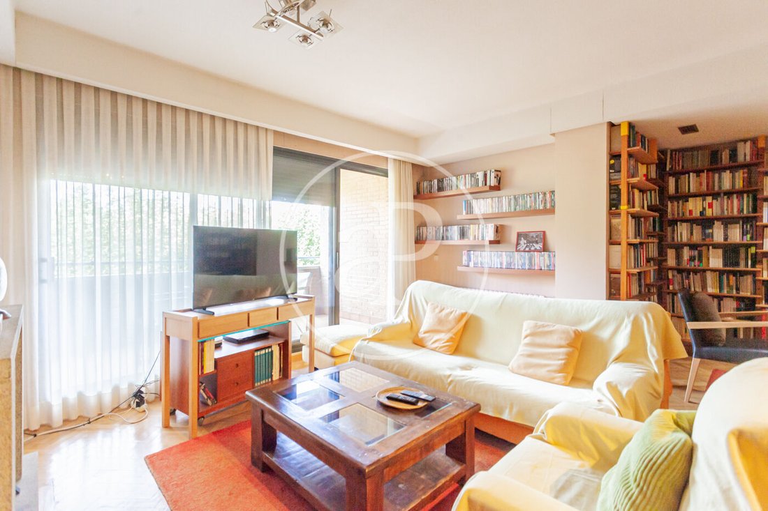 Apartamento en Somosaguas, Pozuelo de Alarcón, Comunidad de Madrid 1 - 19066773