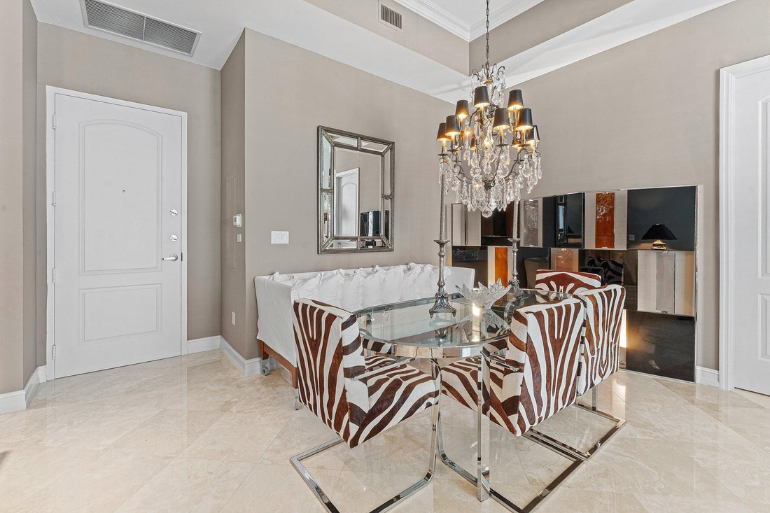 Condo in West Palm Beach, Florida, United States 5 - 19066196