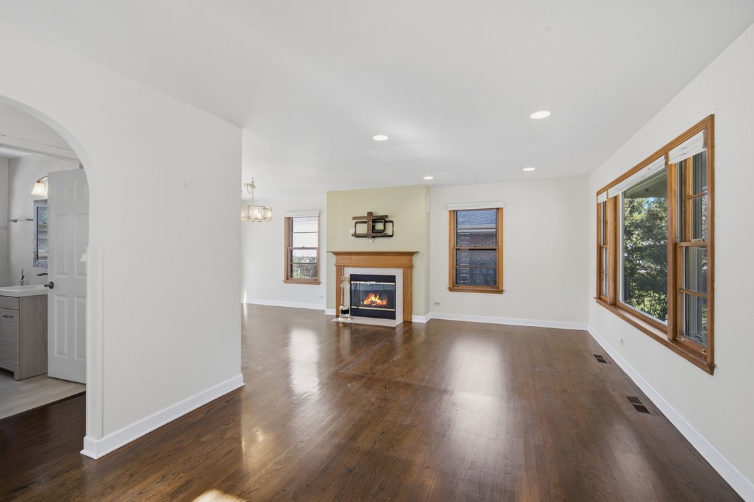 Casa a Morton Grove, Illinois, Stati Uniti 3 - 19067452