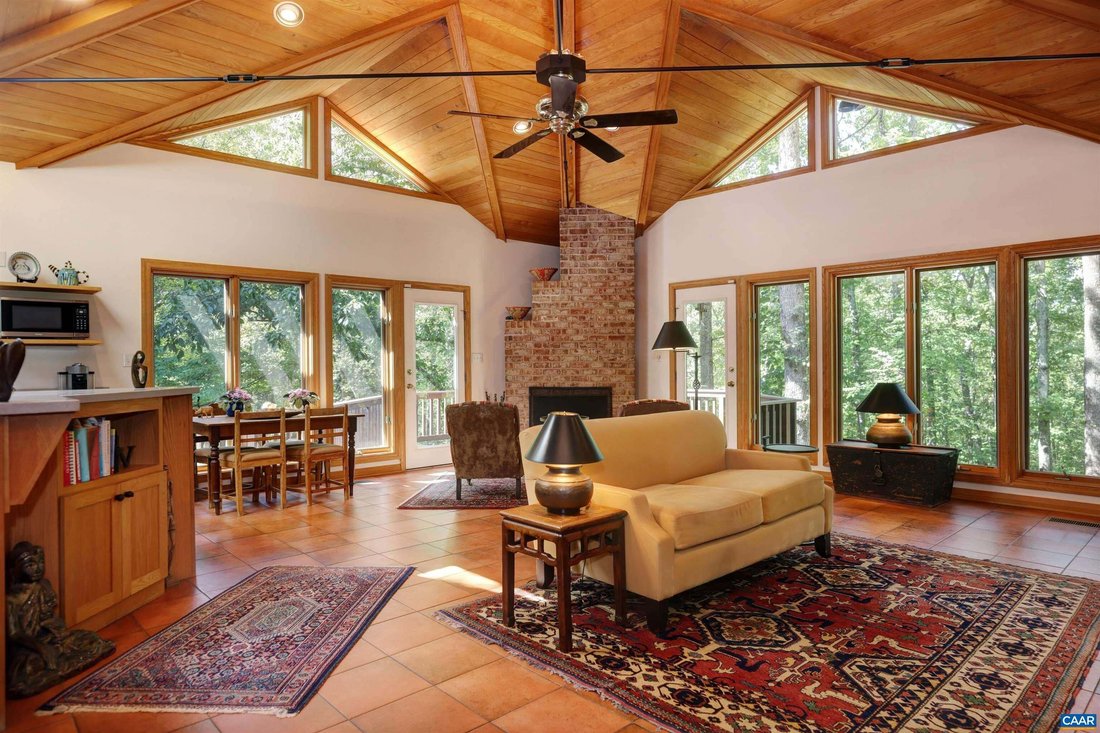 House in Charlottesville, Virginia, United States 3 - 19065973