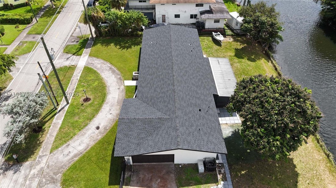 Casa a Miami, Florida, Stati Uniti 3 - 19066403