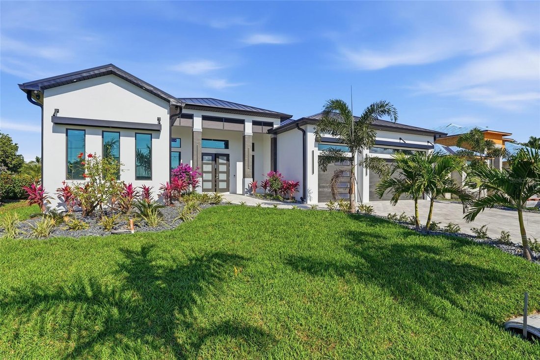 House in Cape Coral, Florida, United States 3 - 19066275