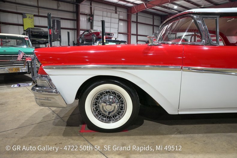 Cabriolet in Grand Rapids, United States 3 - 19066830
