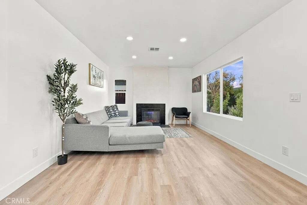 House in Los Angeles, California, United States 3 - 19066592
