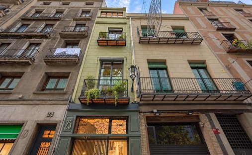 Haus in Ciutat Vella, Barcelona, Spanien 1