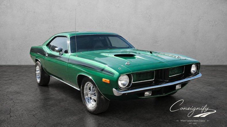 Coupe in Glendale, United States 1 - 18720657