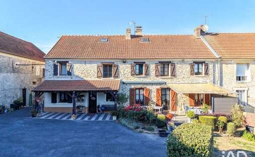 Casa a Rebais, Isola di Francia, Francia 1