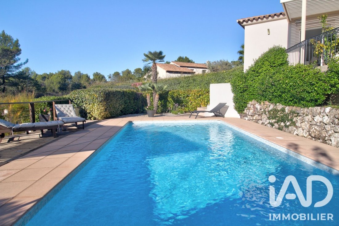 House in Évenos, Provence-Alpes-Côte d'Azur, France 3 - 19068009