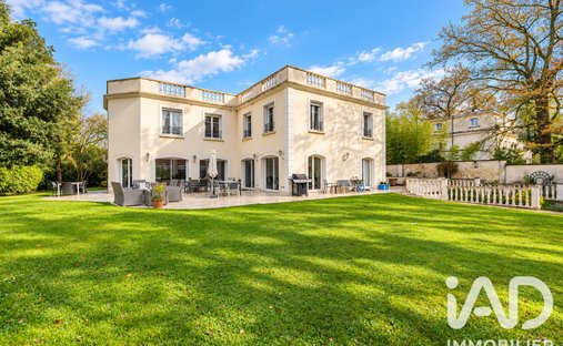 House in La Terre Aux Clercs, Saint-Gratien, France 1